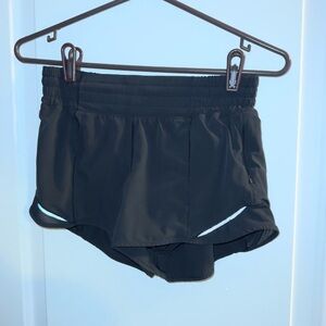 lululemon shorts hotty hot